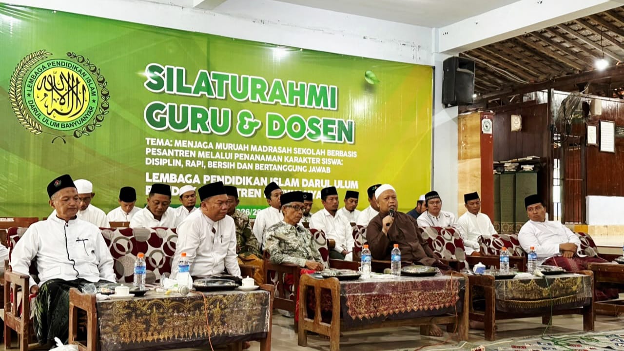 Silaturahmi Guru dan Dosen Banyuanyar, Teguhkan Komitmen Menjaga Muruah Lembaga Berbasis Pesantren