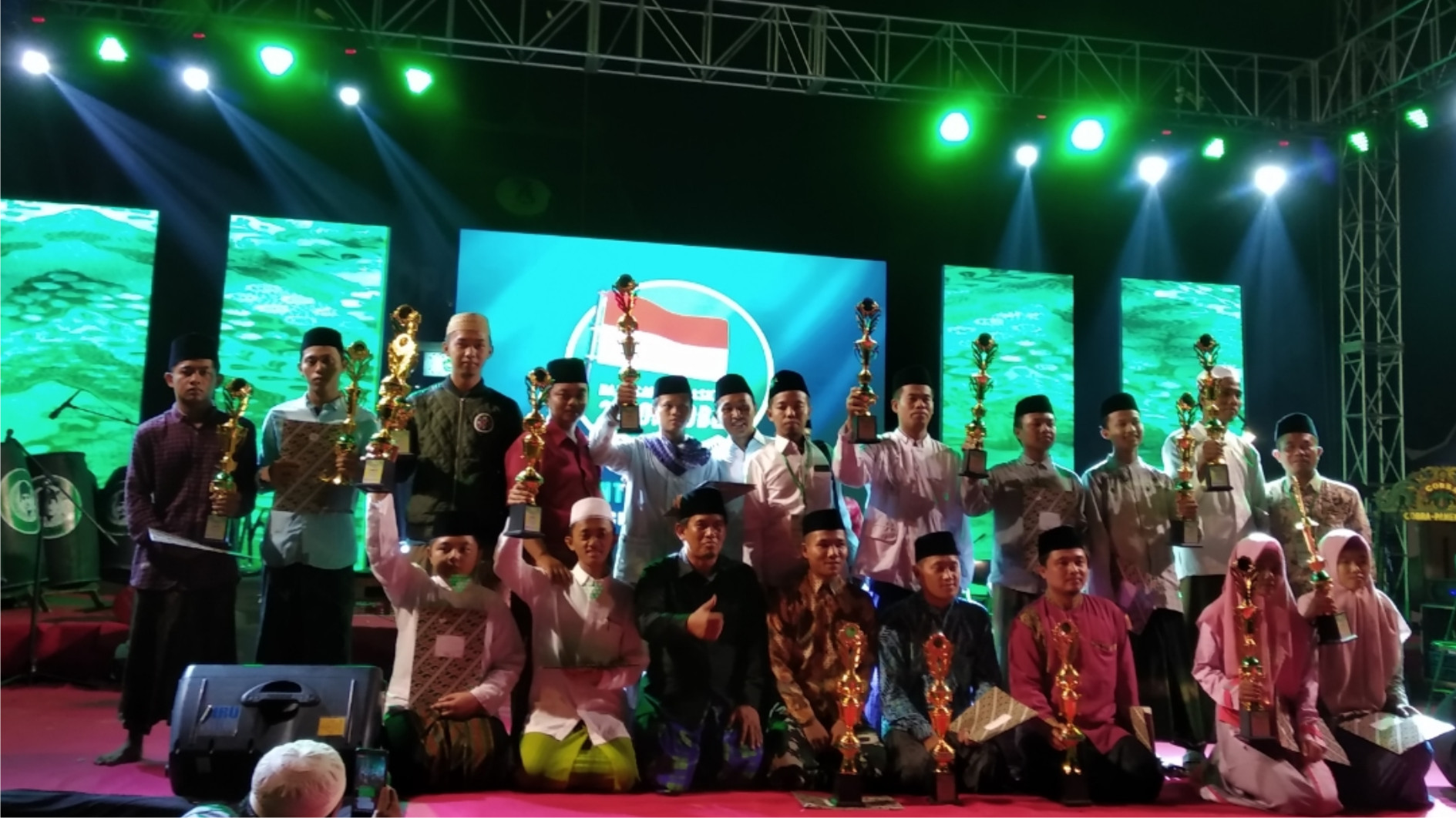 Siswa SMA Tahfidz Raih Prestasi Kompetisi Hari Santri Nasional