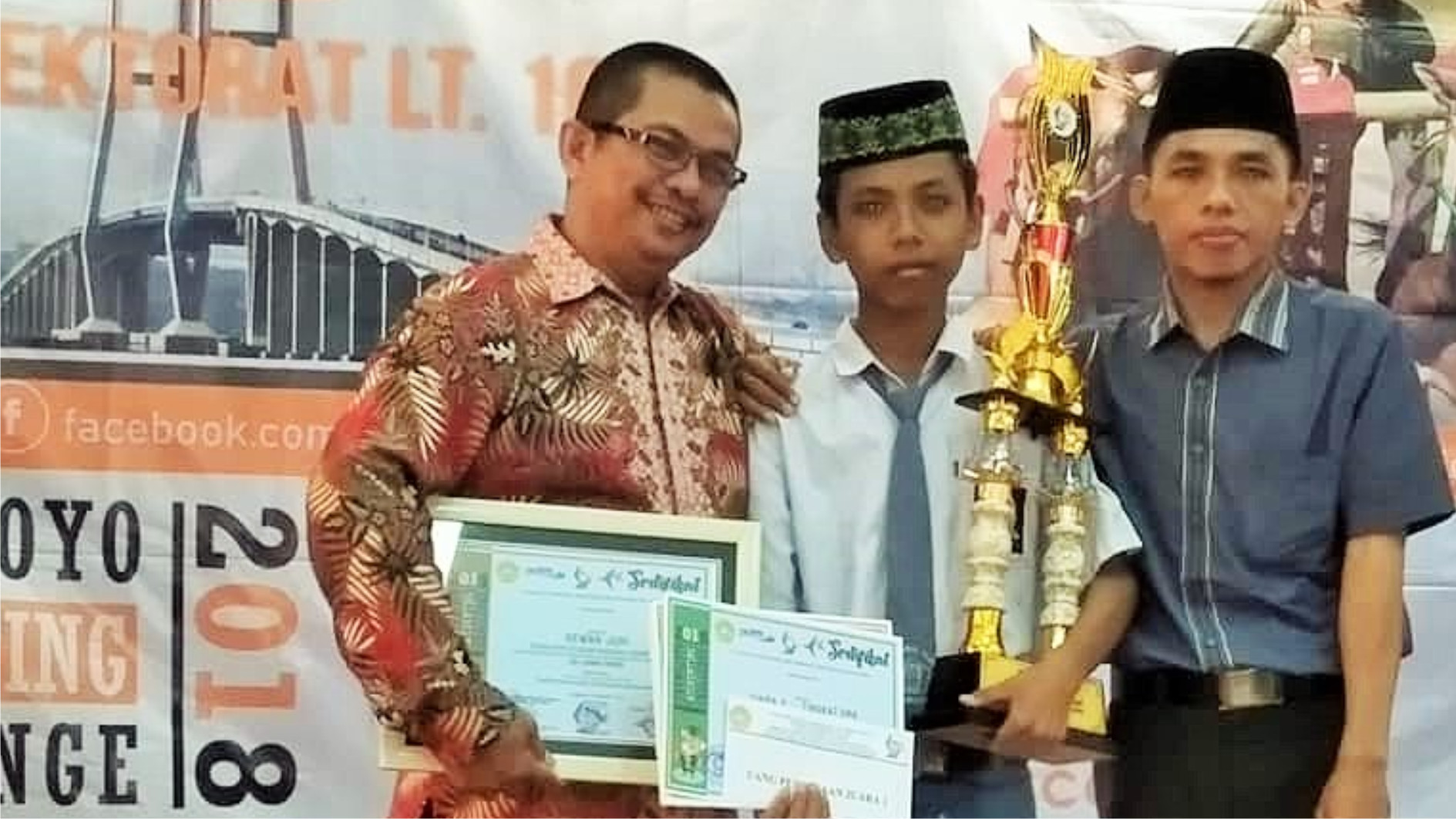 Siswa MA Darul Ulum Banyuanyar Juarai Kompetisi Akuntasi Tingkat Jawa Timur
