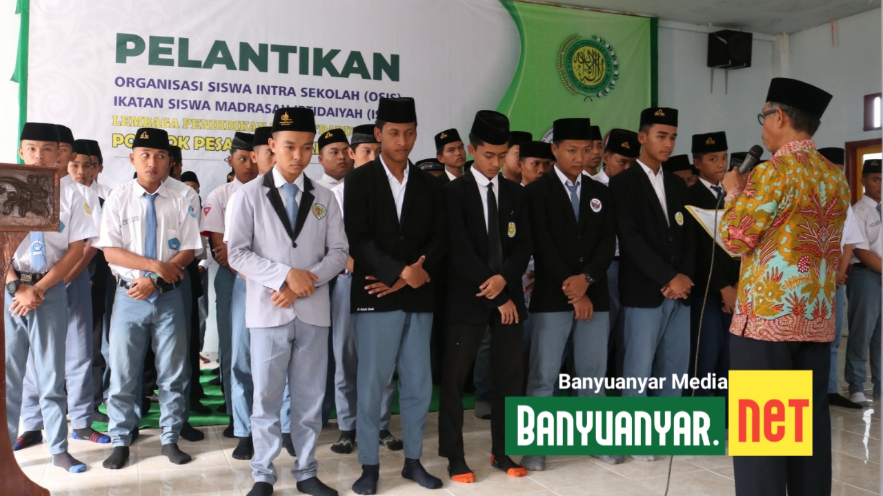 Pengurus Banyuanyar Lantik Pengurus OSIS dan ISMI Periode 2021-2022