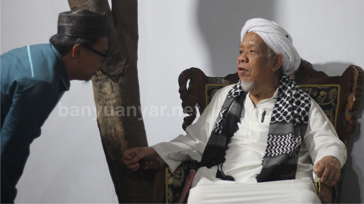 Santri Tidak Ada Bedanya dengan yang Bukan Santri Kecuali Karena Akhlak dan Keistiqomahannya