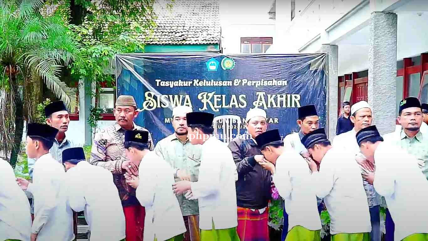 MTs Darul Ulum Banyuanyar Gelar Tasyakur Kelulusan dan Lepas Pisah Siswa Kelas IX Tahun Ajaran 2024/