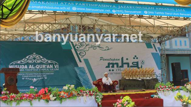KH. Hasbullah Muhammad Syamsul Arifin dalam tausiyah Wisuda Al-Quran ke-VI sekaligus penutupan MHQ Nasional 2019